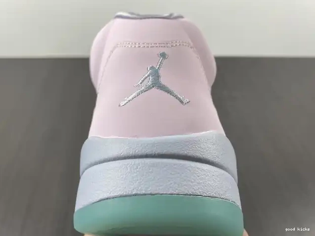 Cheap Air DV0562-600 Easter Jordan 5 0614
